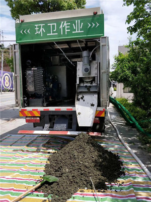 化糞池清理車與化糞池清掏車 雙重任務中的環保與效率',